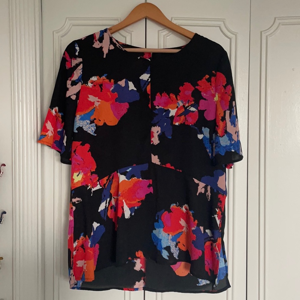 Flattering A-Line Floral Blouse